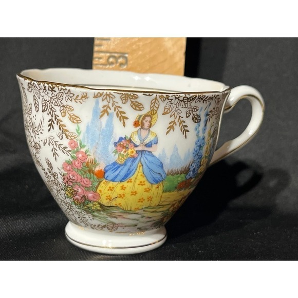 Colclough bone china tea cup. Lady in garden. Floral. Made in England. Beautiful - Picture 6 of 7